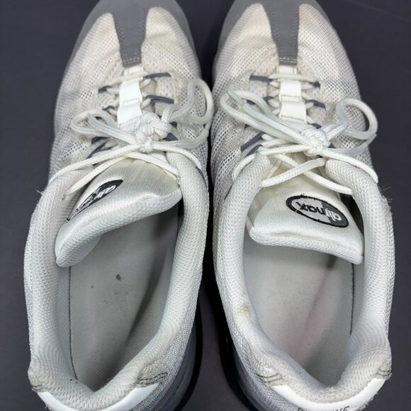 Nike Men\'s Air Max Dynamic Flywire Sneakers Shoes White Gray - US 11 main image 4